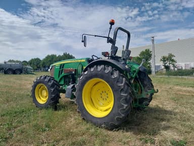 Tracteur JOHN DEERE 5085M - photo 3
