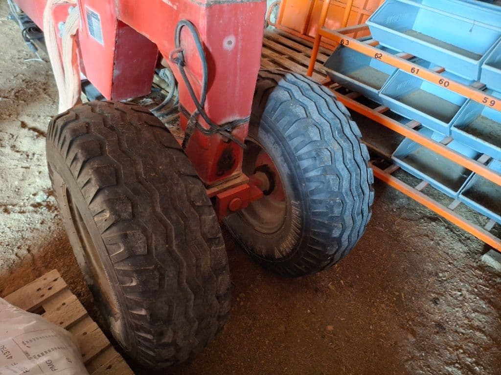 picture slide 36