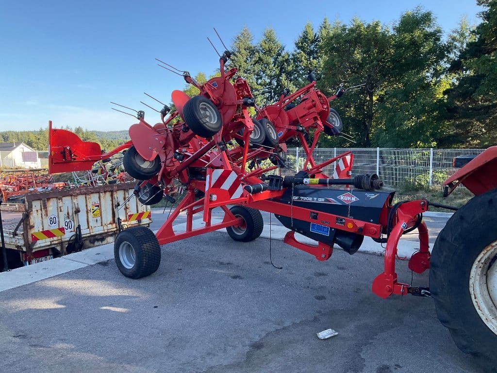 Faneuse KUHN GF 7902 T GII - photo principale