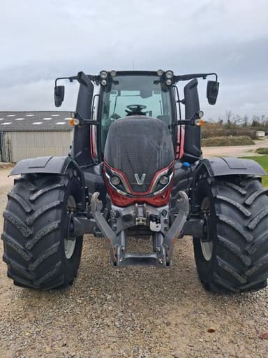 Tracteur VALTRA T175 A - photo 2