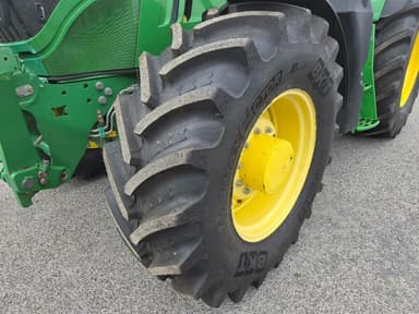 Tracteur JOHN DEERE 6155M - photo 4