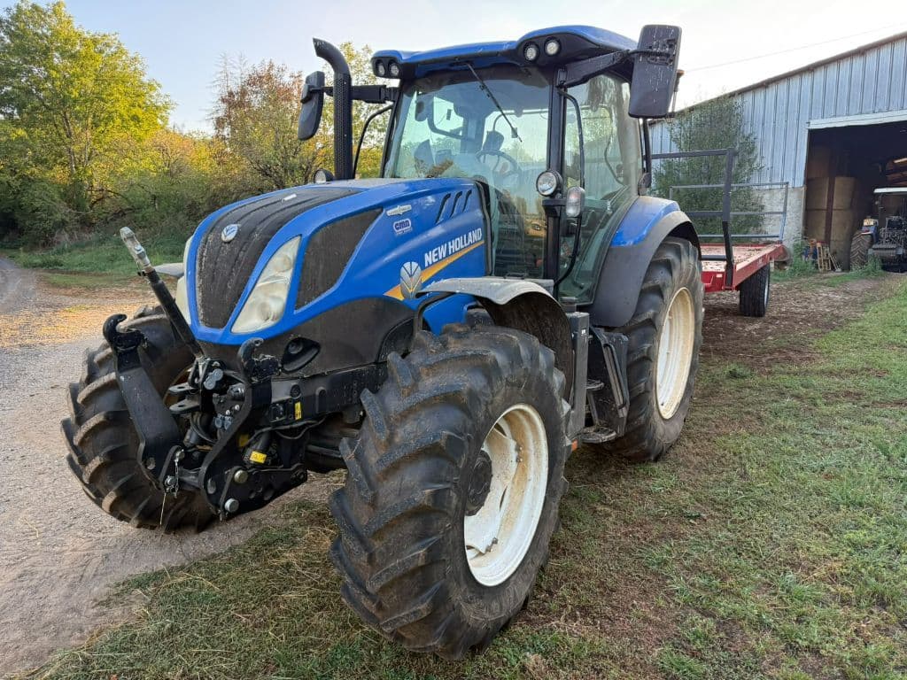 Tracteur NEW HOLLAND T6 145 Autocommand - photo principale