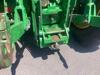 Tracteur JOHN DEERE 6110M - photo 3