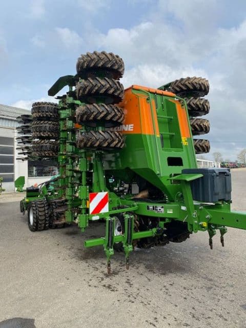 69b18eb537310ae7003691f4