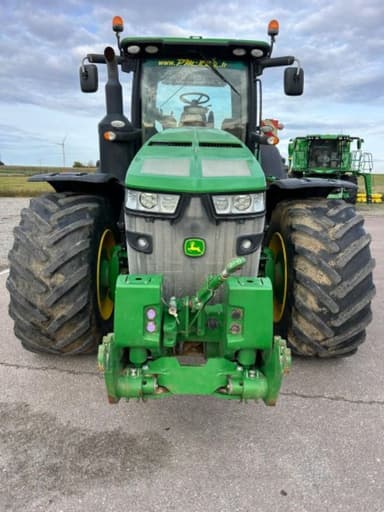 Tracteur JOHN DEERE 8400R - photo 2