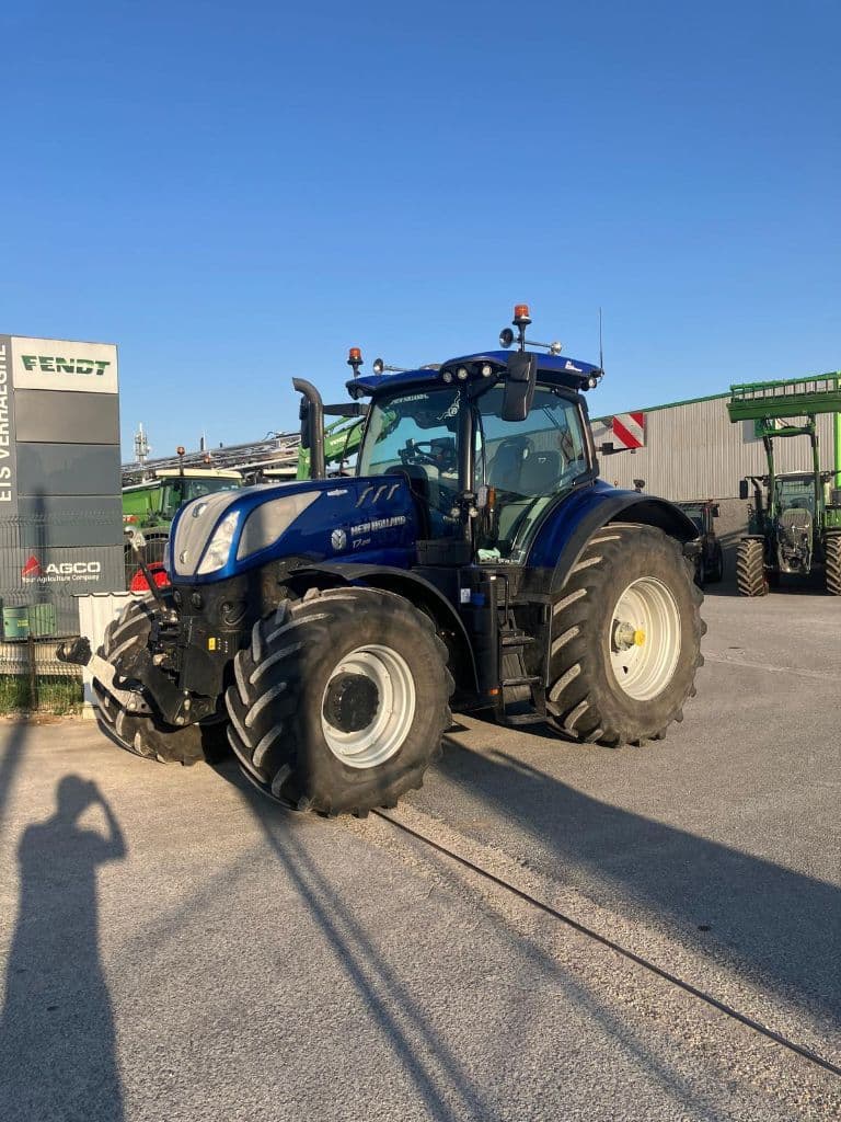 Tracteur NEW HOLLAND T7.245 SW II sous garantie NH - photo principale