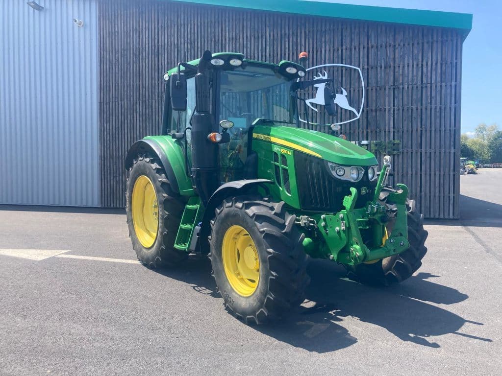 Tracteur JOHN DEERE 6110M - photo principale