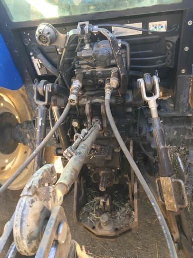 Tracteur NEW HOLLAND T4.85 - photo 4