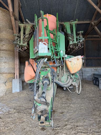 Pulverisateur AMAZONE UX 6200 - photo 3