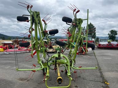 Faneuse CLAAS VOLTO 870 - photo 2
