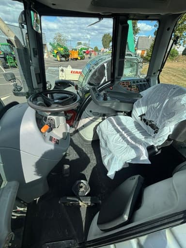 Tracteur chargeur VALTRA N122 DIRECT - photo 4