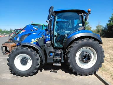 Tracteur chargeur NEW HOLLAND T5.110 - photo 4