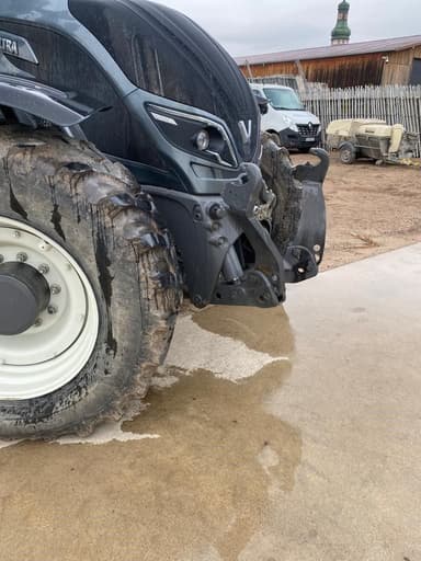 Tracteur VALTRA T234 - photo 3