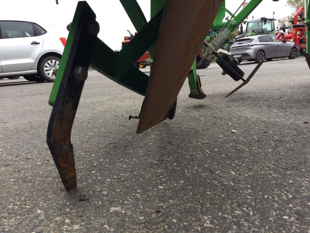 picture slide 6