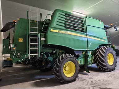 Moissonneuse JOHN DEERE T 550 I - photo 3