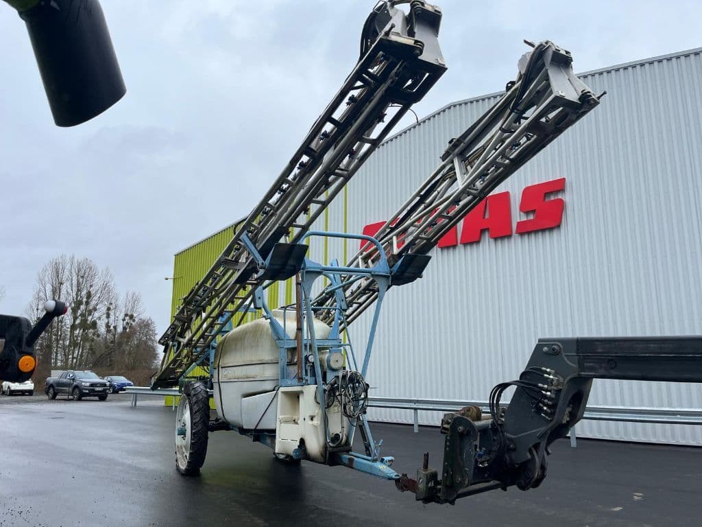 main picture