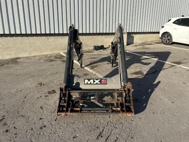 Chargeur Frontal MAILLEUX T410s - photo 2