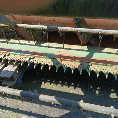 Coupe (MB) JOHN DEERE 622R - photo 2