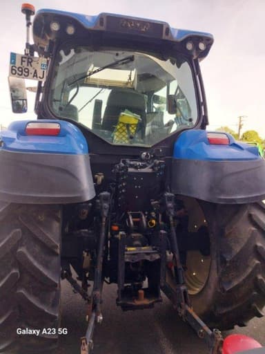 Tracteur chargeur NEW HOLLAND T5 120 - photo 3