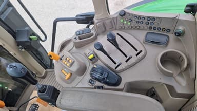 Tracteur chargeur JOHN DEERE 6100M - photo 5