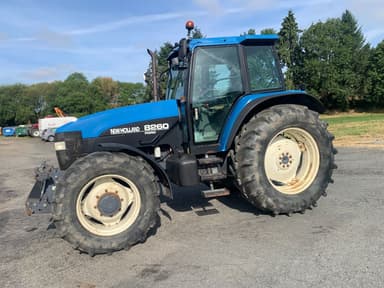 Tracteur NEW HOLLAND 8260 - photo 4