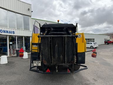 Presse haute densite NEW HOLLAND Bb 930 - photo 4