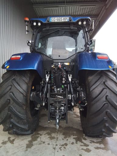 Tracteur NEW HOLLAND T7-210 auto command blue power - photo 2