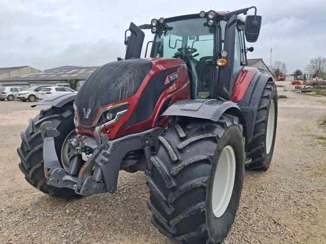 Tracteur VALTRA T175 A - photo principale