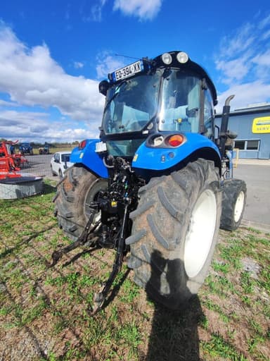 Tracteur chargeur NEW HOLLAND T4.95 - photo 5