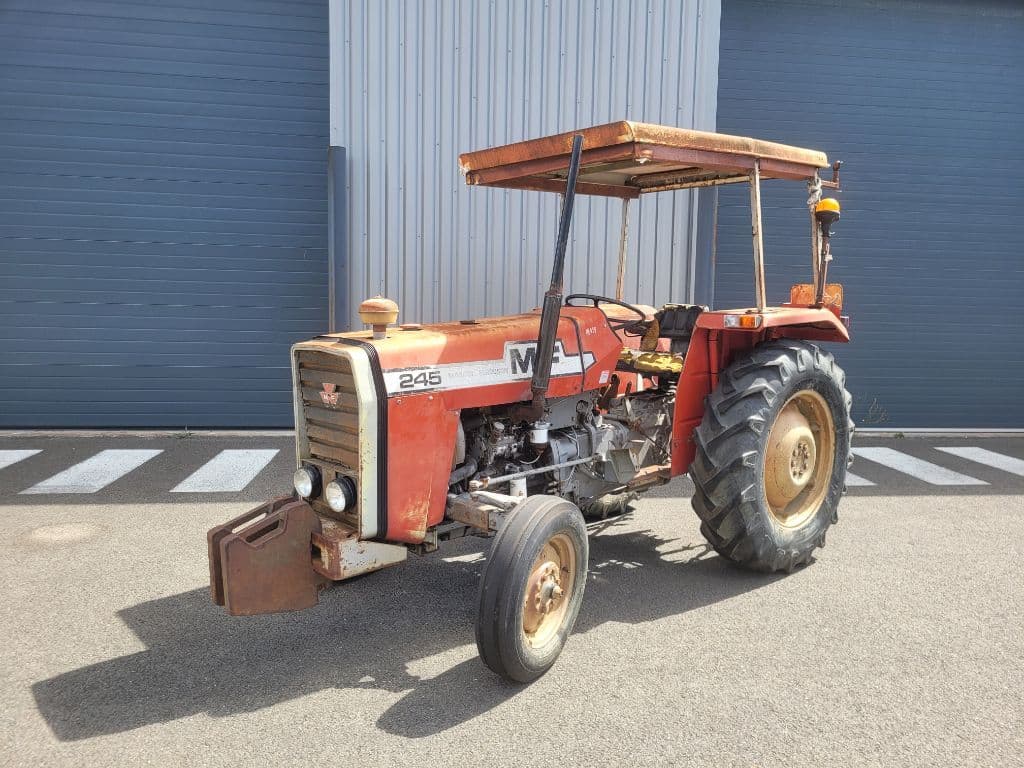 Tracteur MASSEY FERGUSON 245 - photo principale