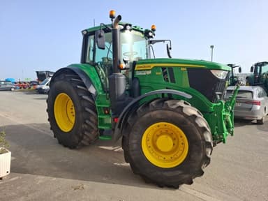 Tracteur JOHN DEERE 6M200 - photo 2