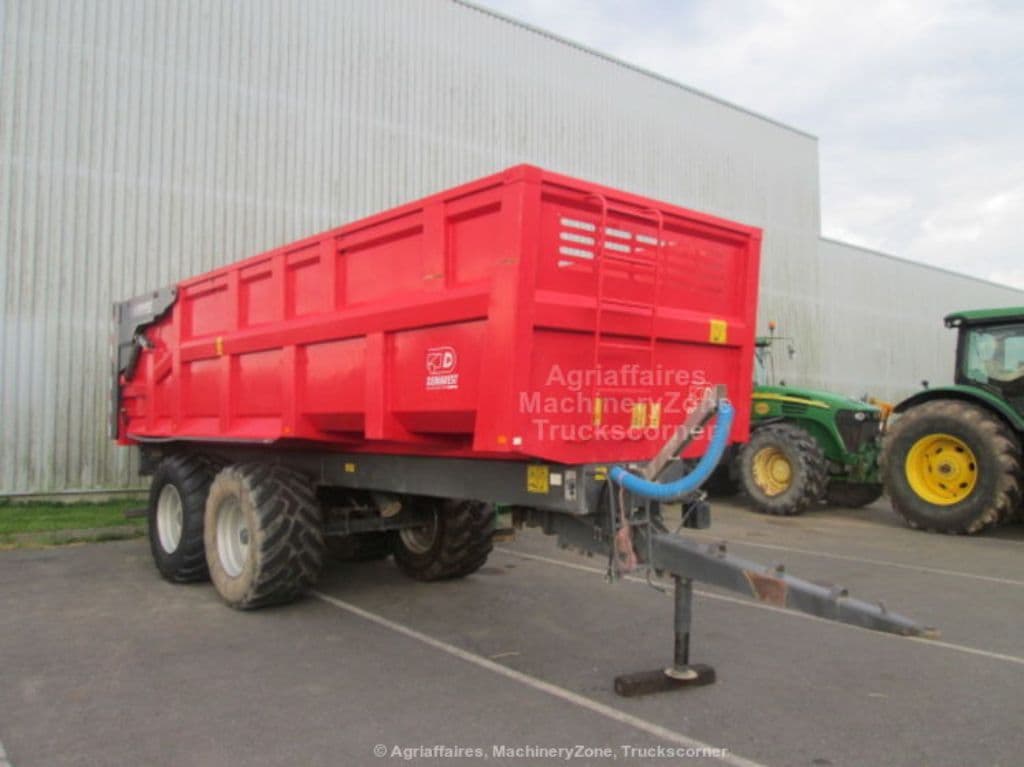 Benne DESMARET D 240 - photo principale