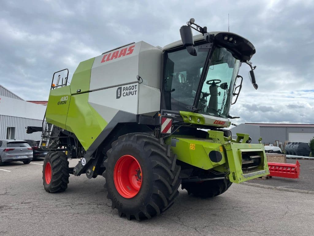Moissonneuse CLAAS EVION 430  - photo principale