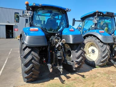 Tracteur chargeur NEW HOLLAND T5.110 - photo 5