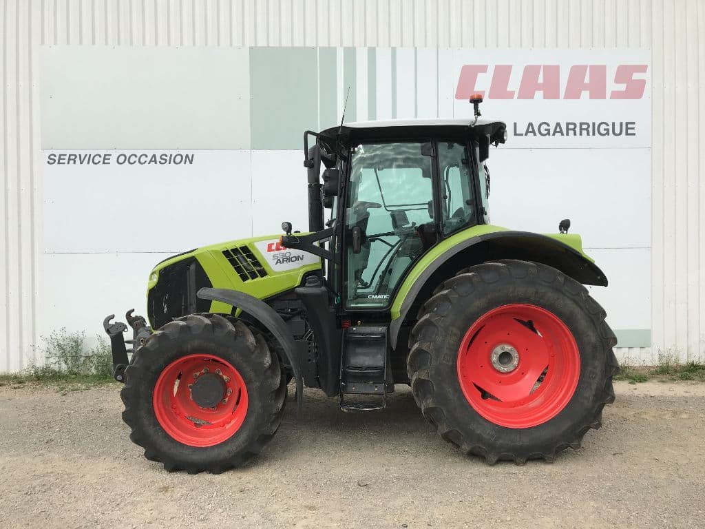 Tracteur CLAAS 530 CMATIC CEBIS - photo principale