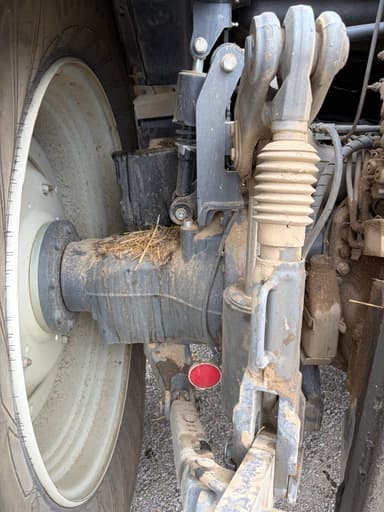 Tracteur VALTRA T175eA - photo 3