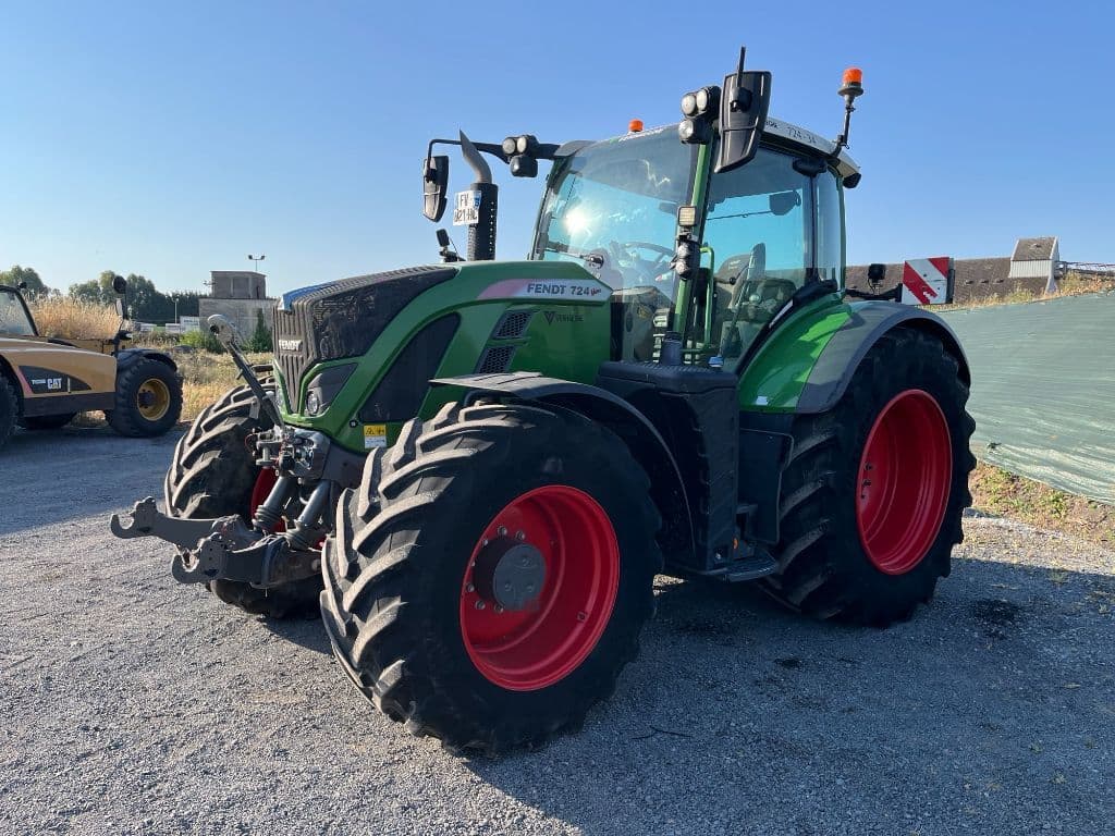 Tracteur FENDT 724 POWER+ S4 - photo principale