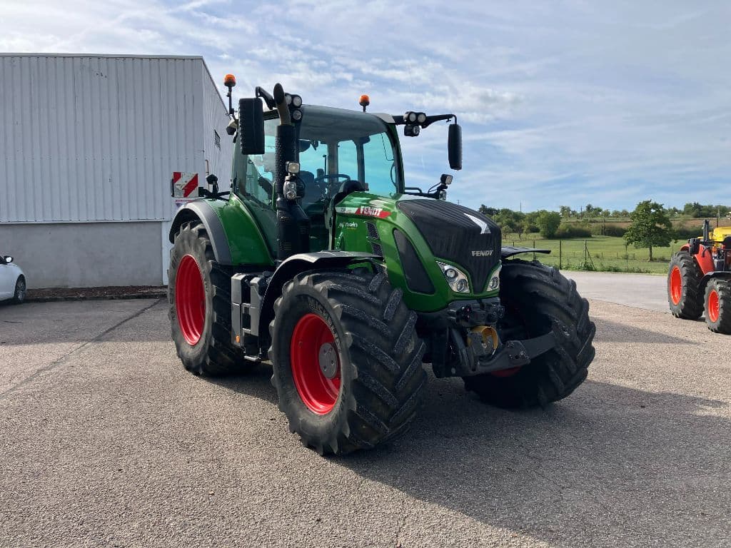 Tracteur FENDT 724 VARIO PROFI + - photo principale