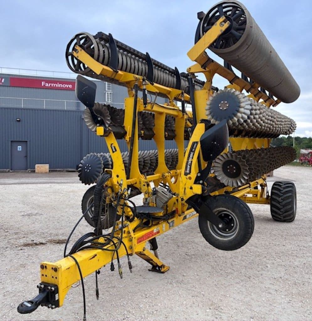 692768a0eec677fb47a93f5a