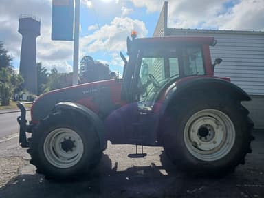 Tracteur VALTRA T152D - photo 2