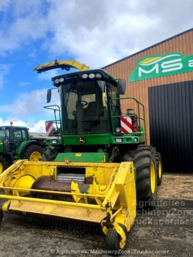 Ensileuse JOHN DEERE 7700 - photo 3