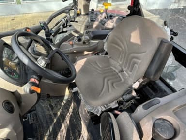 Tracteur chargeur CASE IH FARMALL 100 c - photo 5