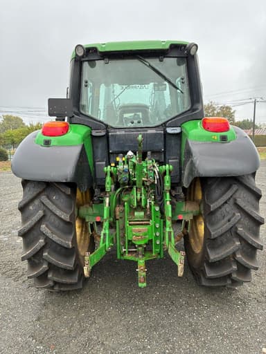 Tracteur chargeur JOHN DEERE 6330 STD - photo 5