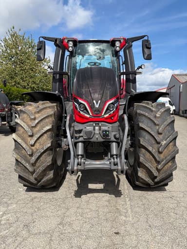Tracteur VALTRA Q245 - photo 3
