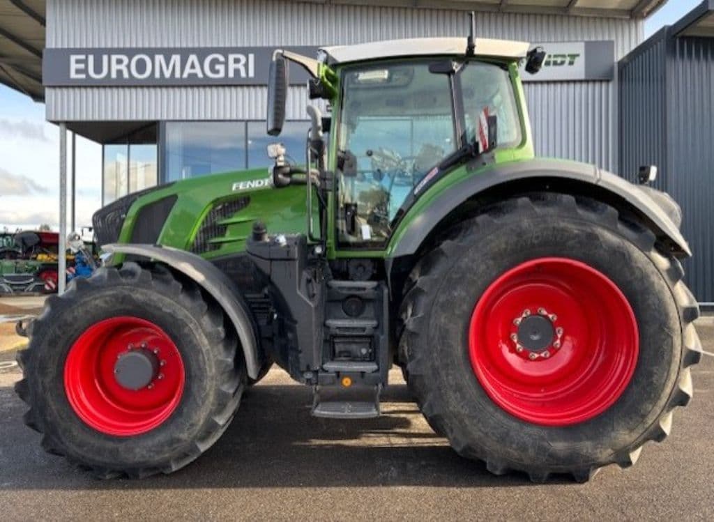 Tracteur FENDT 826 VARIO PROFI + - photo principale
