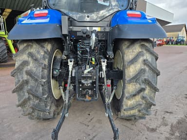 Tracteur NEW HOLLAND T6.145 DC - photo 4