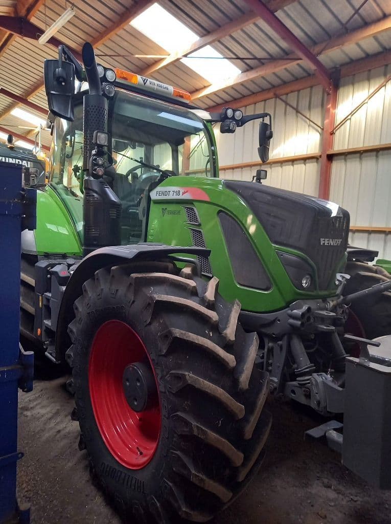 Tracteur FENDT 718 VARIO POWER - photo principale