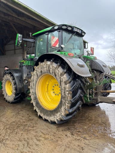 Tracteur JOHN DEERE 6R195 - photo 2