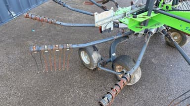 Andaineur DEUTZ FAHR SwatMaster 4222 - photo 5