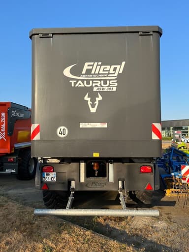 Benne FLIEGL GIGANT ASW 391 TAURUS FOX Tridem - photo 3